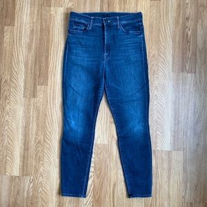 “The Swooner” MOTHER Jeans